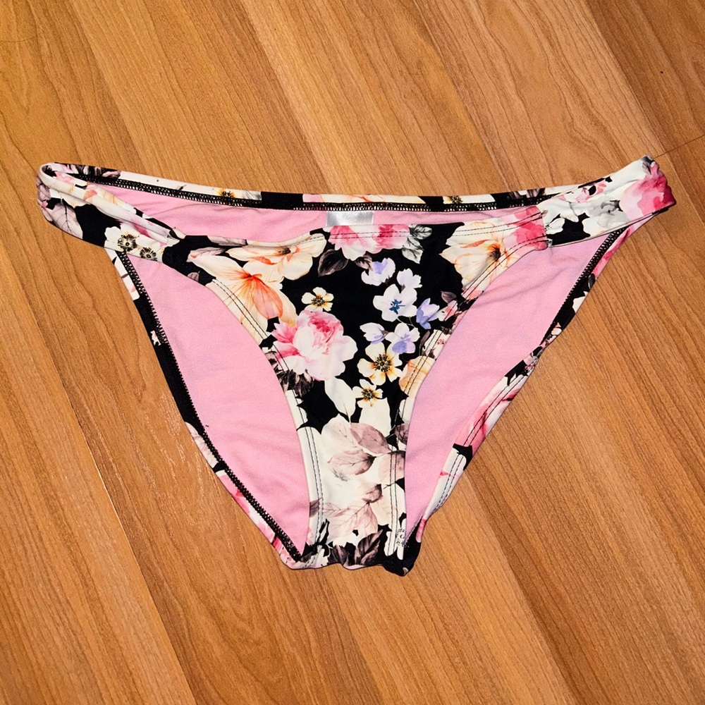 Xhilaration Pink and Black Bikini Bottoms